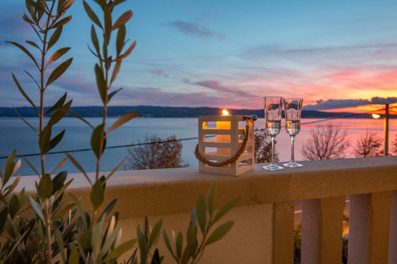 Apartments Villa Lux Dugi Rat Exteriör bild
